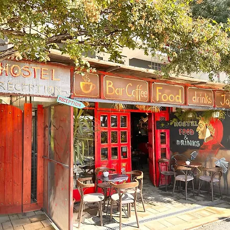 Hostel Divina Tirana