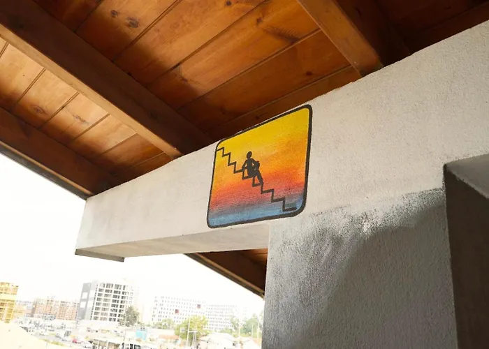 Divina بيت شباب