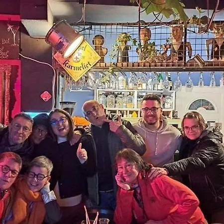 Vandrerhjem Divina *